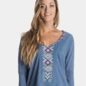 NWT 🏷️ Roxy True Affection Top